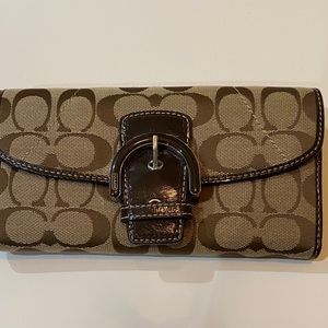 Coach wallet